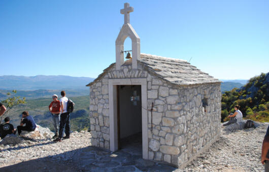 Planinarenje na Mosor - hodočašće na Kapelicu hrvatskih mučenika 